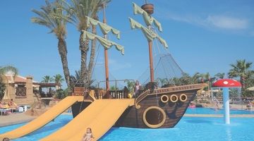 Лучшие отели Кипра для детей - топ 10